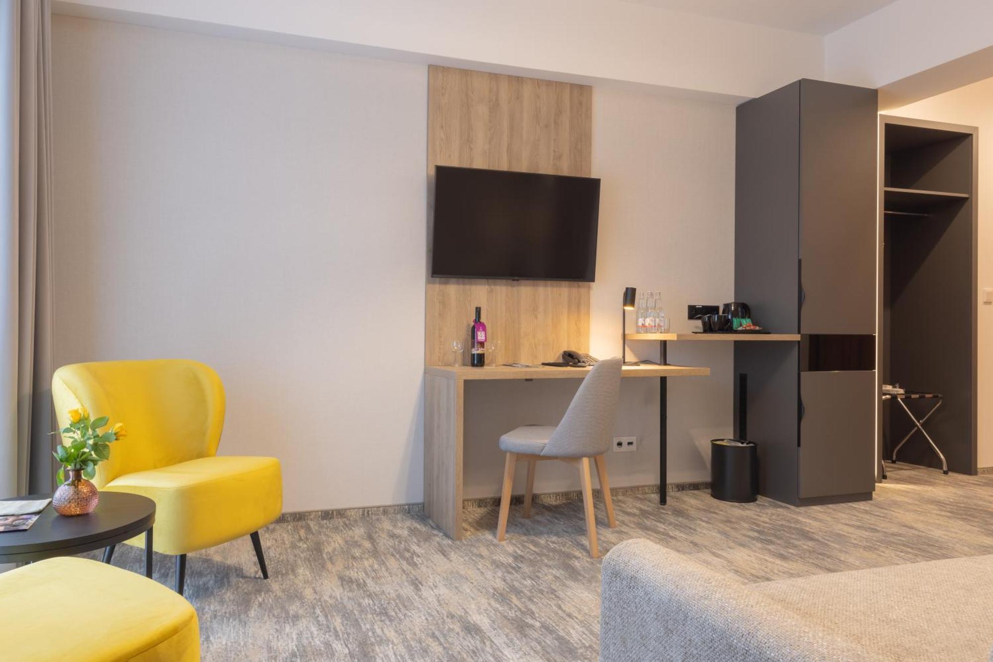 Conference & Hotel 4*